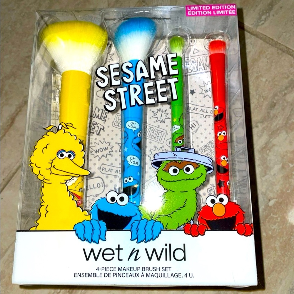 Limited Edition-Wet N Wild Sesame Street vegan bristles 4 piece Makeup brush Set